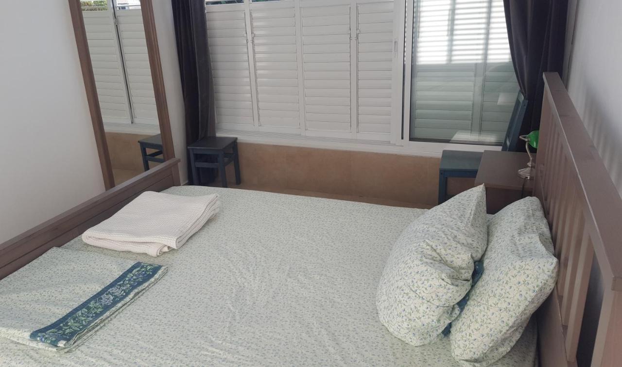 Room Near Sheba Medical Center, And Bar Ilan, And Tlv Airport Qiryat Ono Экстерьер фото